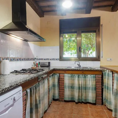 Pleasant In With Swimming Pool Holiday home